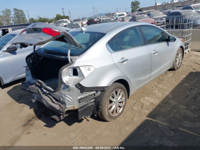 KNAFX4A84F5327883 KIA FORTE EX