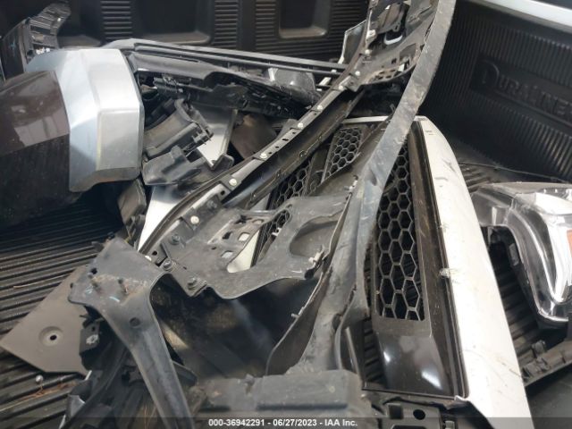 1N6AA1EE6NN104270 Nissan TITAN SV