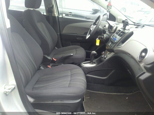 Chevrolet SONIC LT 2015 1G1JC6SH3F4102467 Image 5