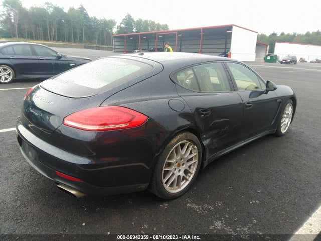 2016 PORSCHE PANAMERA WP0AA2A77GL005052 Photo 3