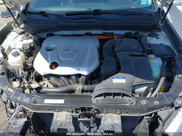 Hyundai Sonata Hybrid Limited 2014 KMHEC4A46EA103412 Image 17