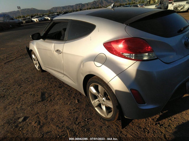 Hyundai VELOSTER 2015 KMHTC6ADXFU235608 Image 3