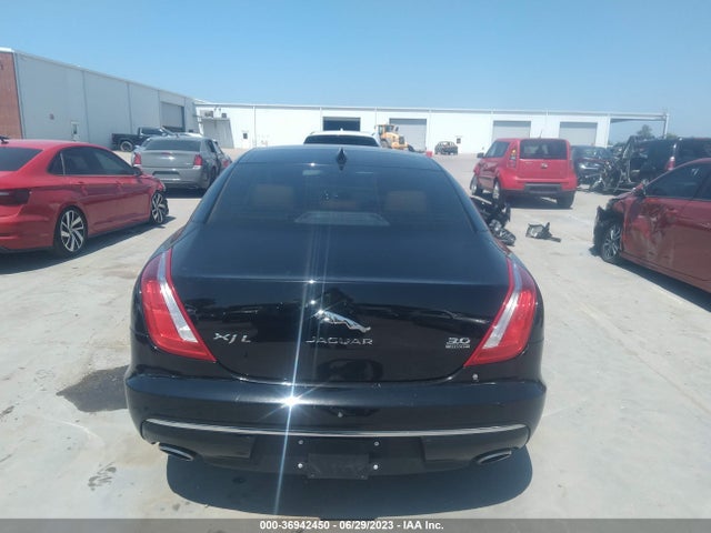 2017 Jaguar XJ, VIN: SAJWJ2GD7H8W09080