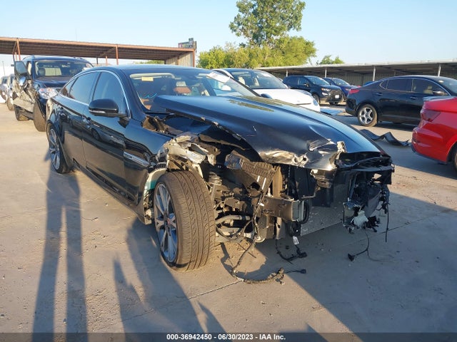 2017 Jaguar XJ, VIN: SAJWJ2GD7H8W09080