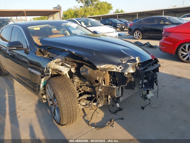 2017 Jaguar XJ, VIN: SAJWJ2GD7H8W09080