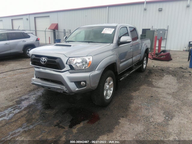 Toyota Tacoma Prerunner 2015 3TMJU4GN7FM193058 Image 2