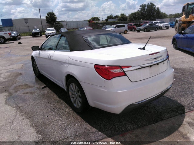 2011 CHRYSLER 200 TOURING VIN: 1C3BC2EB9BN581899