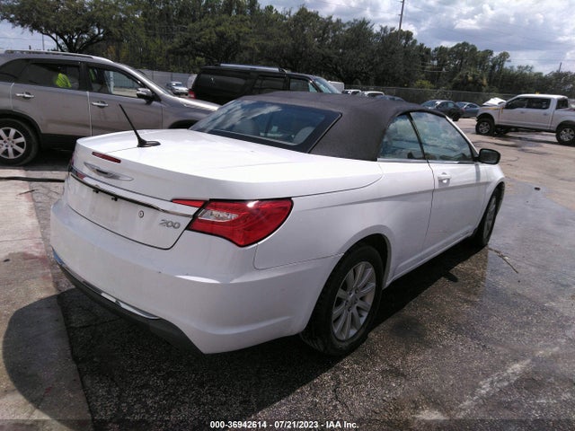 2011 CHRYSLER 200 TOURING VIN: 1C3BC2EB9BN581899