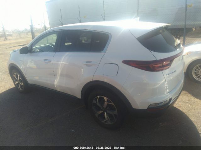 KNDPMCAC2M7933960 KIA Sportage Lx