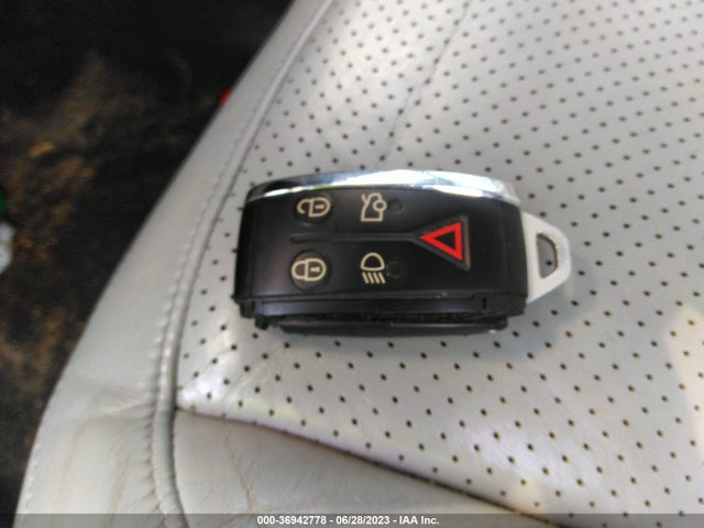 2009 JAGUAR XF SAJWA06BX9HR02008 Photo 10