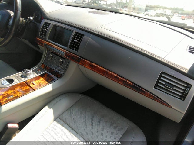 2009 JAGUAR XF SAJWA06BX9HR02008 Photo 4