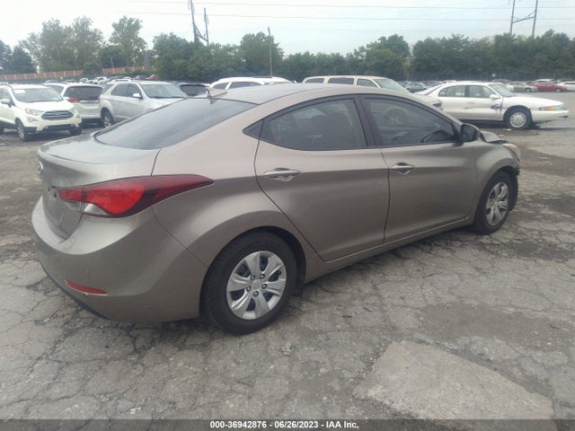 Hyundai ELANTRA SE 2016 5NPDH4AE2GH726807 Image 4