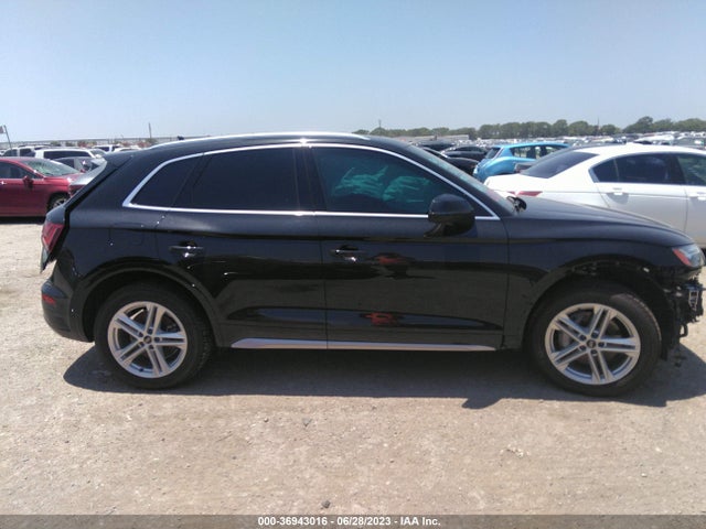 2021 Audi Q5, VIN: WA1E2AFY3M2045957