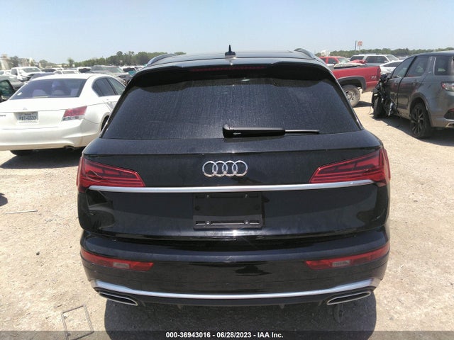 2021 Audi Q5, VIN: WA1E2AFY3M2045957