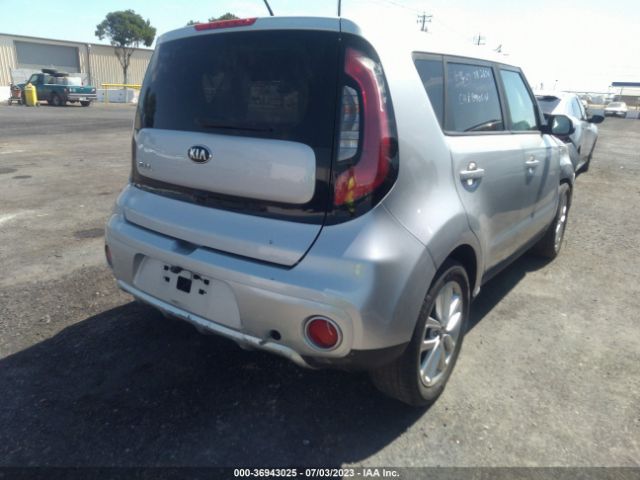 KNDJP3A5XJ7571757 KIA SOUL +