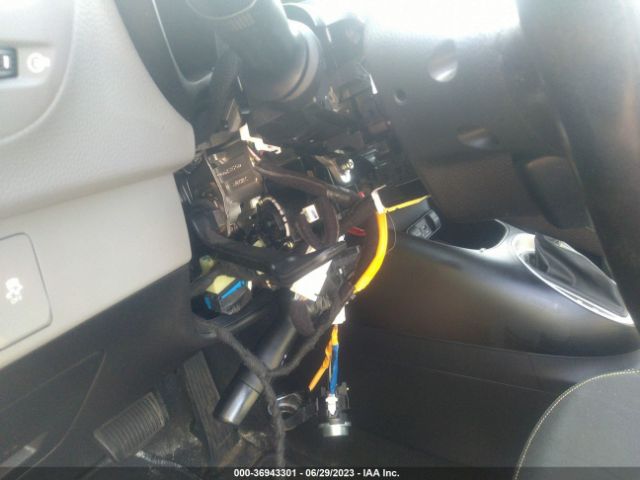 KNDJP3A50F7815245 KIA SOUL +