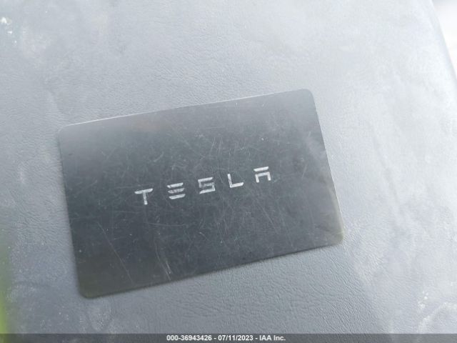 7SAYGDEF5PF661511 Tesla Model Y Performance