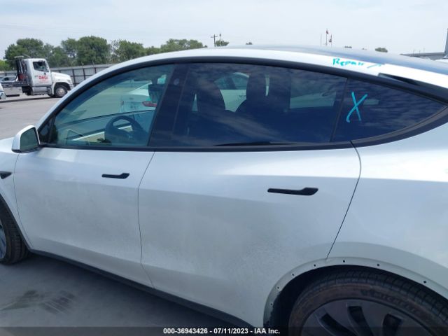 7SAYGDEF5PF661511 Tesla Model Y Performance
