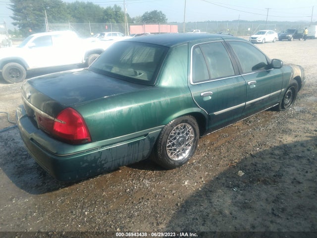 2000 MERCURY GRAND MARQUIS GS VIN: 2MEFM74W3YX626451