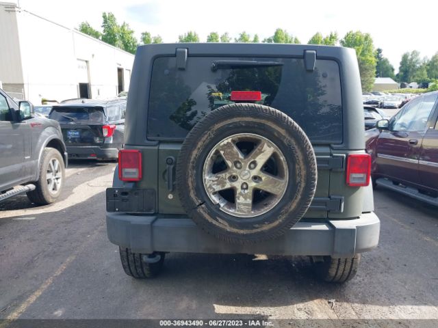 1C4HJWDG7FL669867 Jeep Wrangler Unlimited Sport