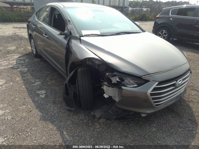 Hyundai ELANTRA SE 2018 KMHD74LF3JU572593 Image 11