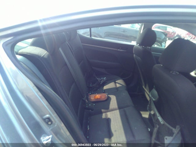 Hyundai ELANTRA SE 2018 KMHD74LF3JU572593 Image 13