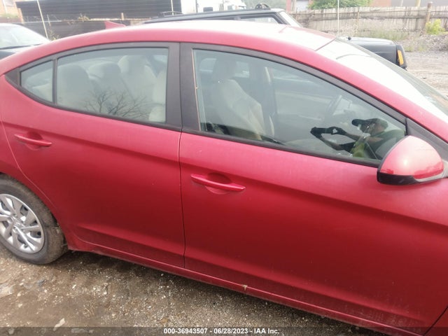 Hyundai ELANTRA SE 2017 KMHD74LFXHU423124 Image 13
