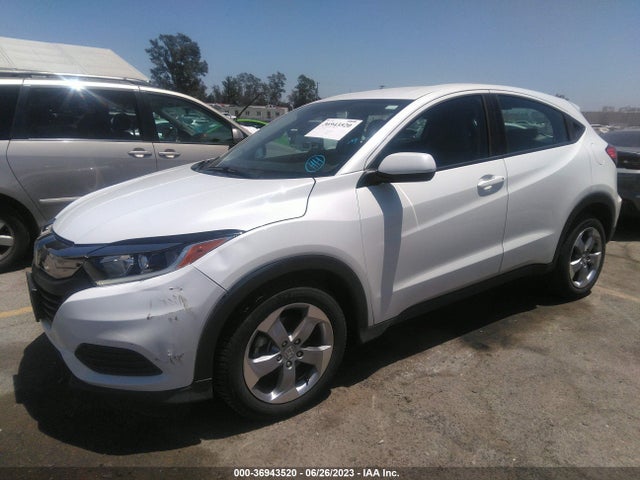 Honda HR-V LX 2020 3CZRU6H31LM728967 Image 2