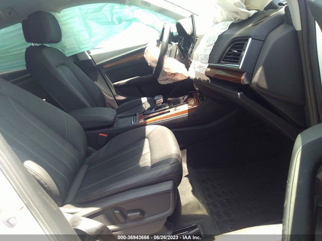 WA1BAAFY9M2131909 Audi Q5 Premium Plus
