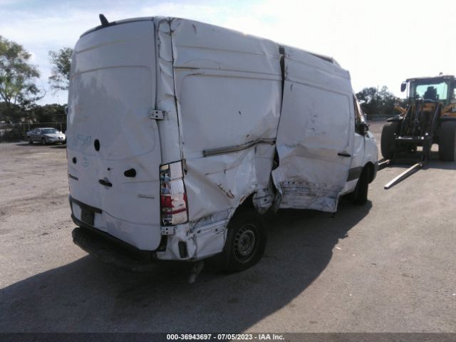 WD3PE7CD0HP569905 Mercedes-Benz SPRINTER CARGO VAN