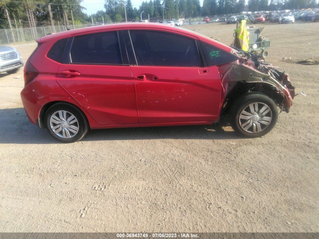 Honda FIT LX 2015 3HGGK5H55FM711528 Image 14