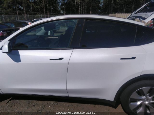 7SAYGAEE6PF738327 Tesla Model Y Long Range