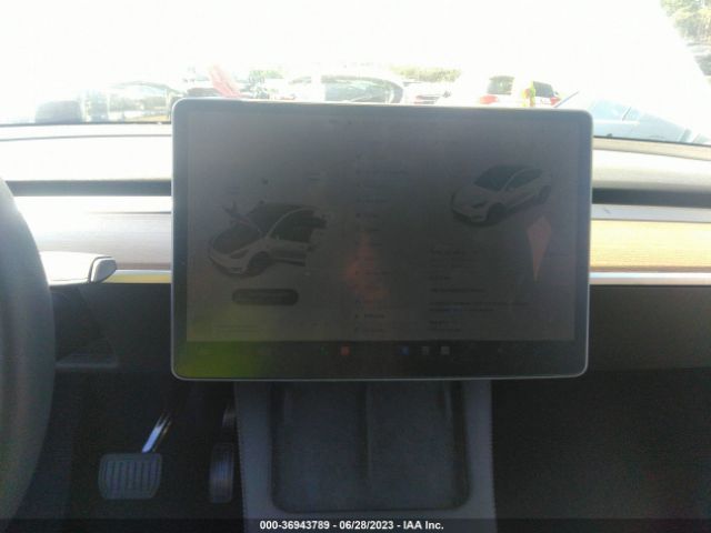 7SAYGAEE6PF738327 Tesla Model Y Long Range