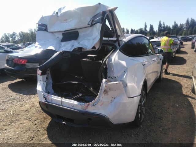 7SAYGAEE6PF738327 Tesla Model Y Long Range
