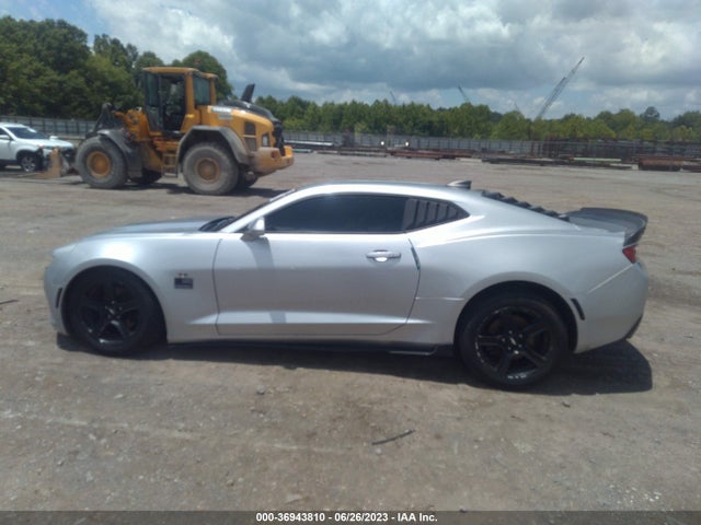 Chevrolet Camaro 1lt 2017 1G1FB1RS9H0117479 Image 15