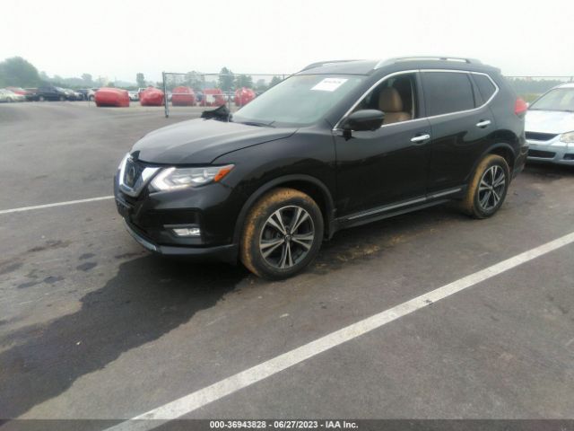 5N1AT2MVXHC831556 Nissan Rogue Sl