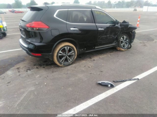 5N1AT2MVXHC831556 Nissan Rogue Sl