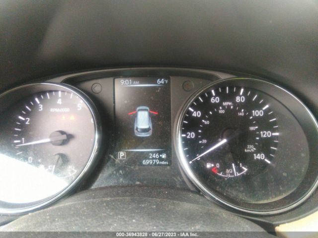 5N1AT2MVXHC831556 Nissan Rogue Sl