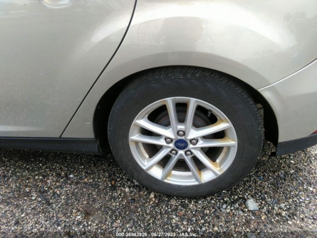 1FADP3K23GL236301 Ford FOCUS SE