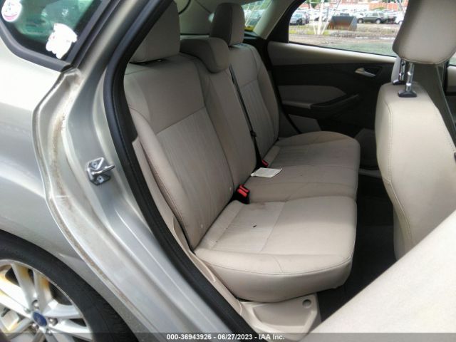 1FADP3K23GL236301 Ford FOCUS SE
