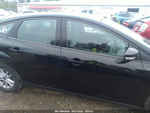 Ford FOCUS SE 2017 1FADP3K26HL263879 Image 13