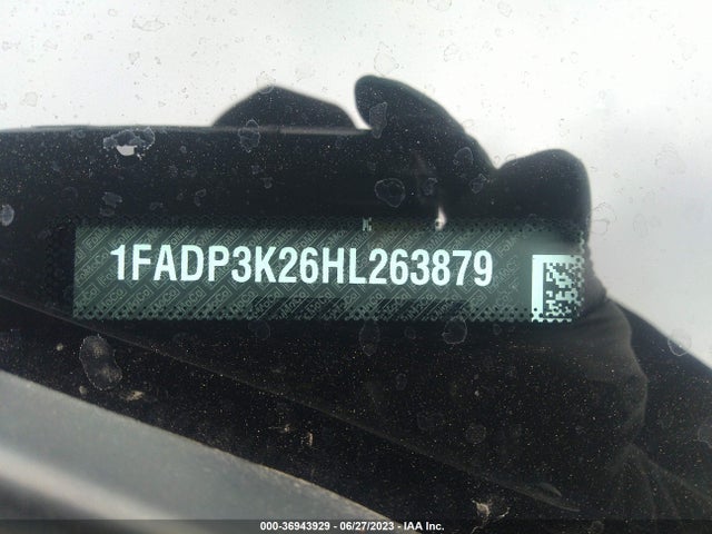 Ford FOCUS SE 2017 1FADP3K26HL263879 Image 9