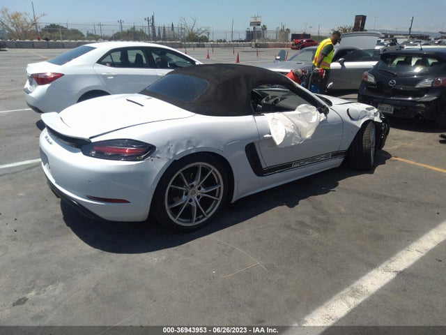 2019 Porsche 718, VIN: WP0CA2A84KS210764