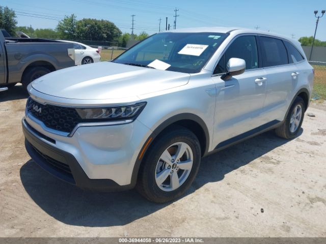 5XYRG4LC6NG104462 KIA SORENTO LX