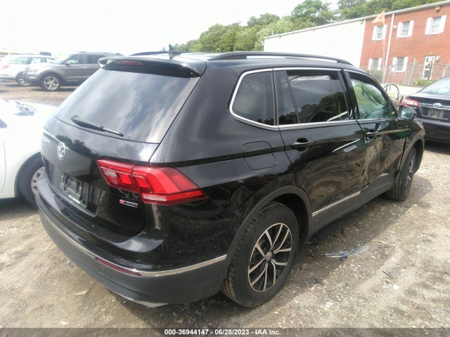 3VV2B7AX4MM132156 Volkswagen Tiguan Se/se R-line Black/sel