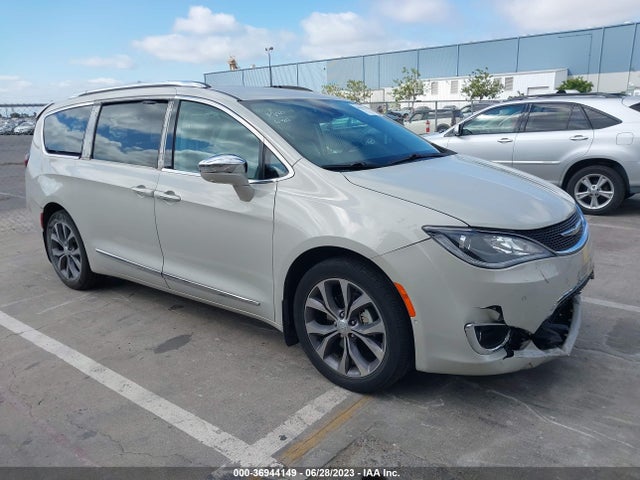 Chrysler Pacifica Limited 2017 2C4RC1GG0HR591357 Image 1