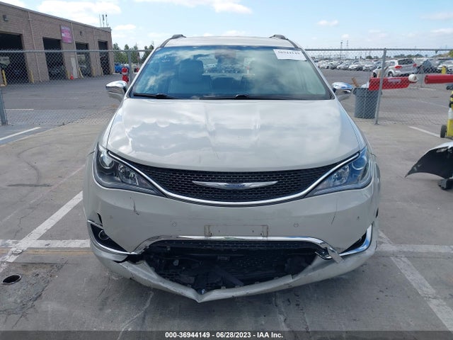 Chrysler Pacifica Limited 2017 2C4RC1GG0HR591357 Image 12