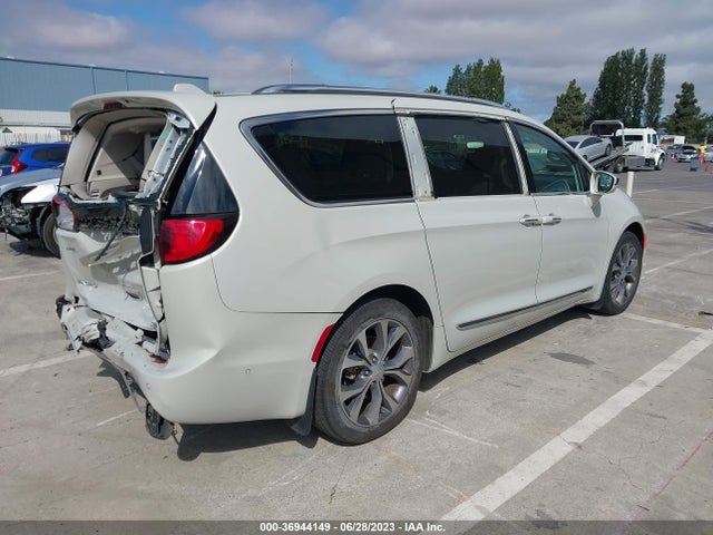 Chrysler Pacifica Limited 2017 2C4RC1GG0HR591357 Image 4