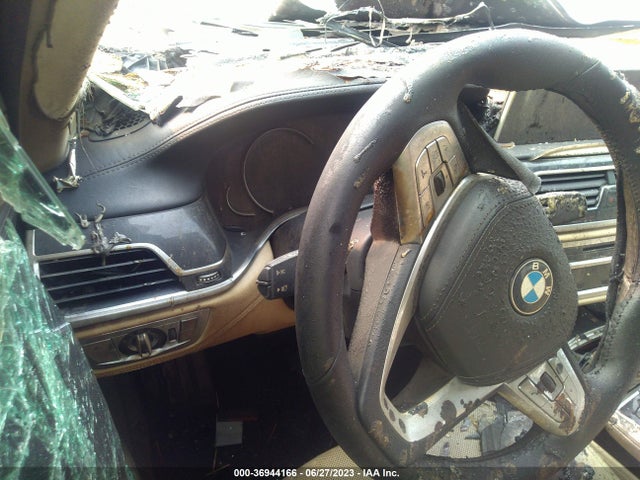 WBA7F2C5XGG416782 BMW 7 Series 750i Xdrive