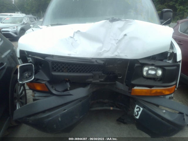 Chevrolet Express 3500 Work Van 2017 1GCZGHFG6H1123040 Image 6